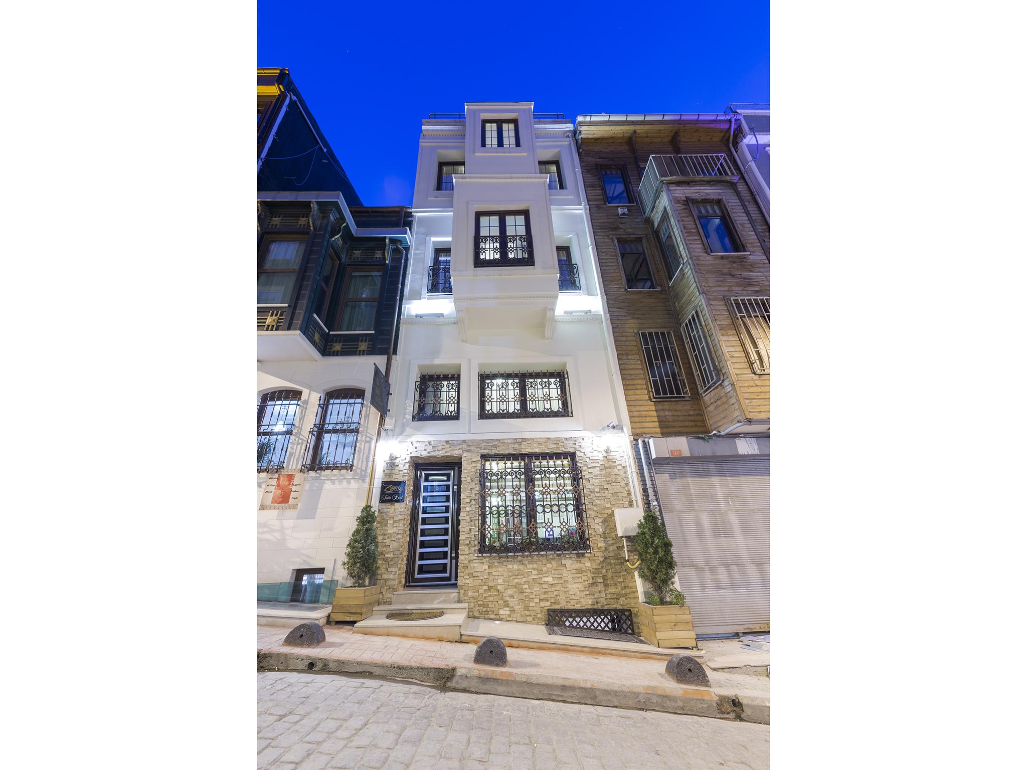 Zendy Suite Hotel Istanbul Exterior photo