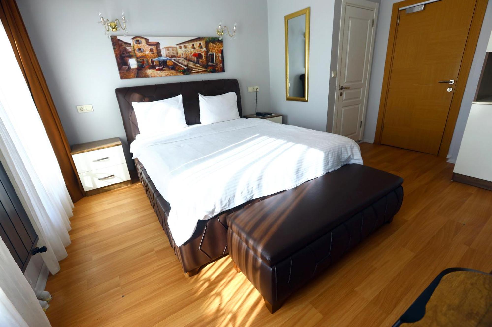 Zendy Suite Hotel Istanbul Exterior photo